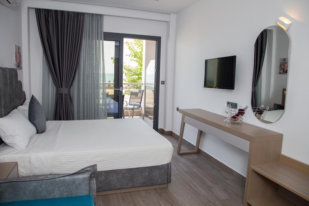 Amalia Rooms Sea View Vrasná Dış mekan fotoğraf