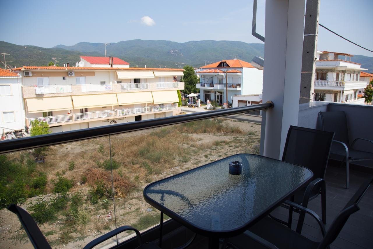 Amalia Rooms Sea View Vrasná Dış mekan fotoğraf